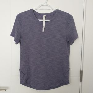 Lululemon top